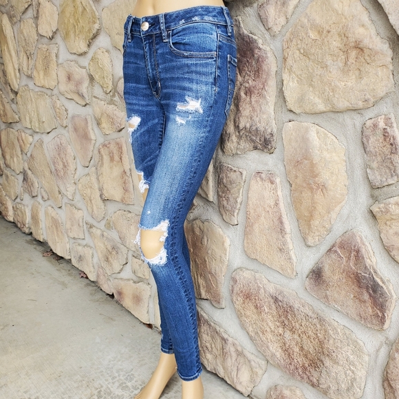 AMERICAN EAGLE | Hi-Rise Jeggings AEO Denim X - Picture 2 of 11